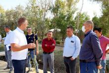 Besichtigung der IICAS-Feldversuchsanlage in Nukus